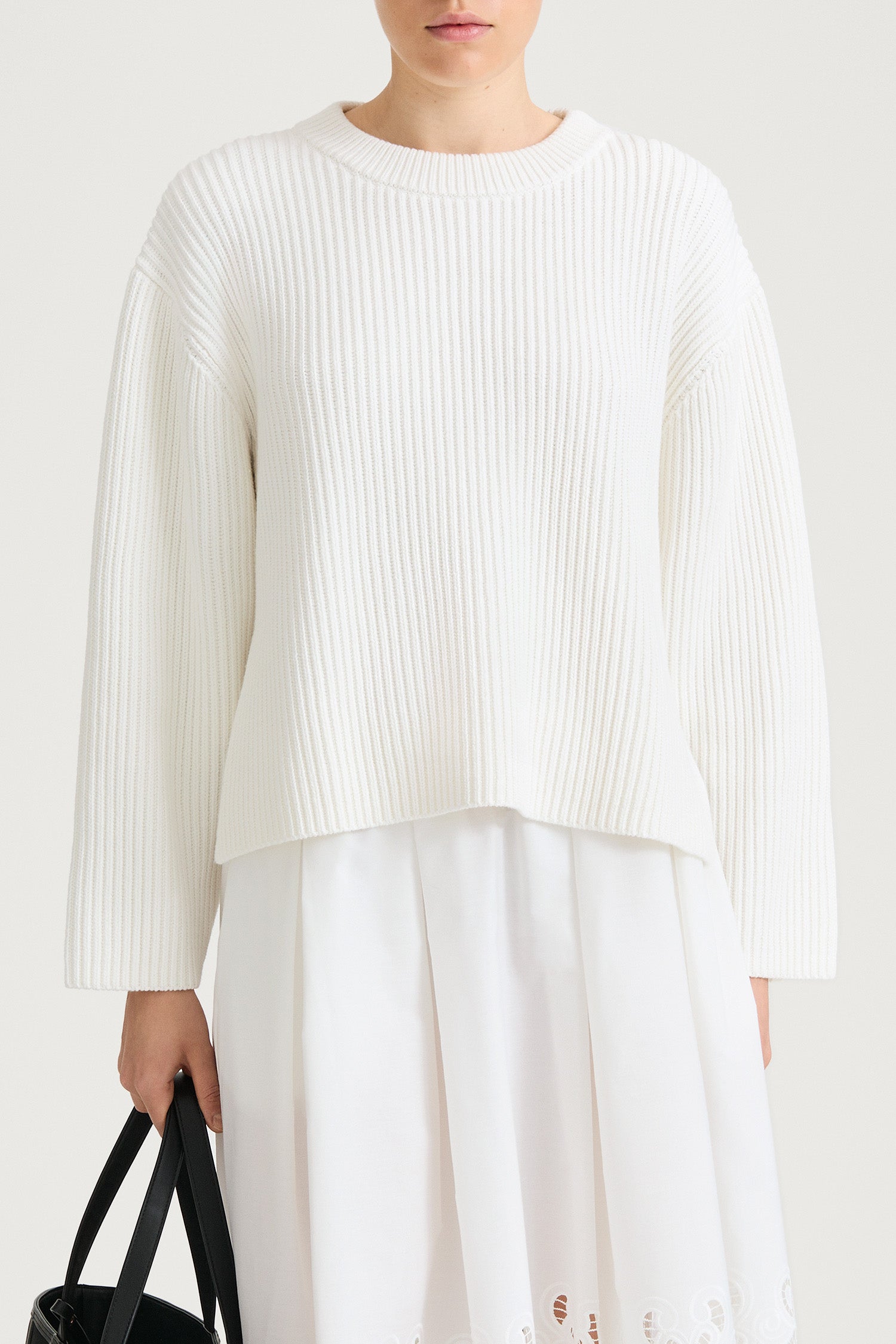 Abella rib knit sweater white stylein model image front close