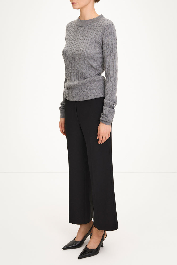 Berzo trousers cropped black stylein model image side