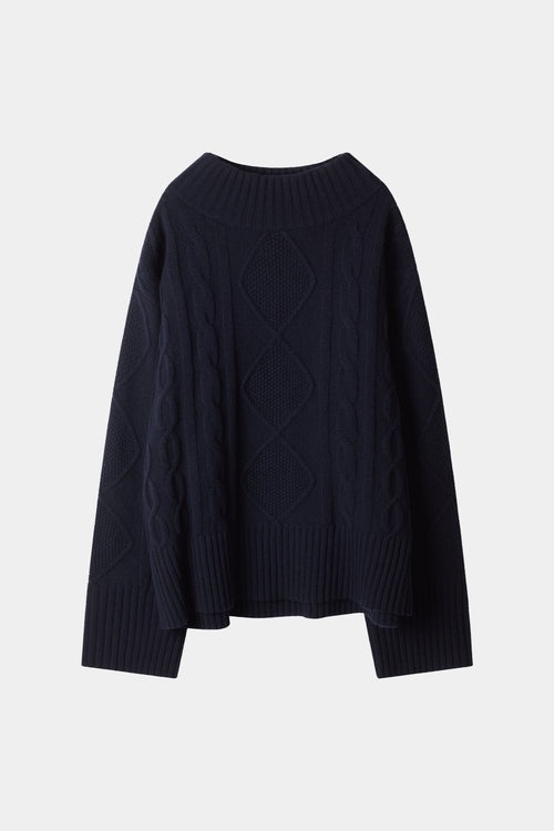 Navy cable knitted sweater stylein Hania model image