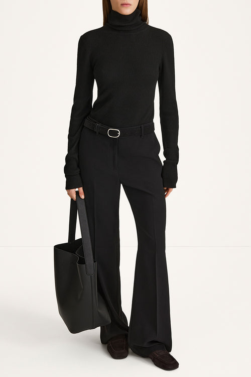 Helea polo sweater black stylein model image front