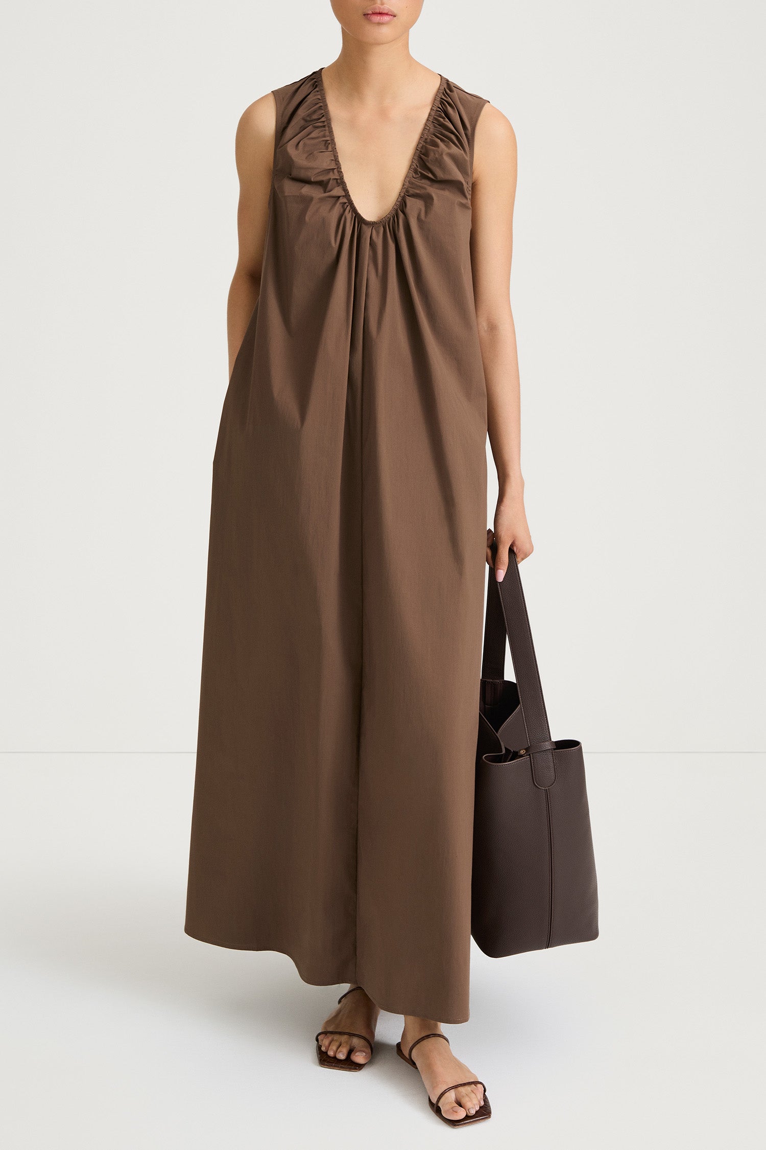 Jaisie long dress coffee stylein model image  front