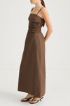 Jamila maxi dress cacao stylein model image side