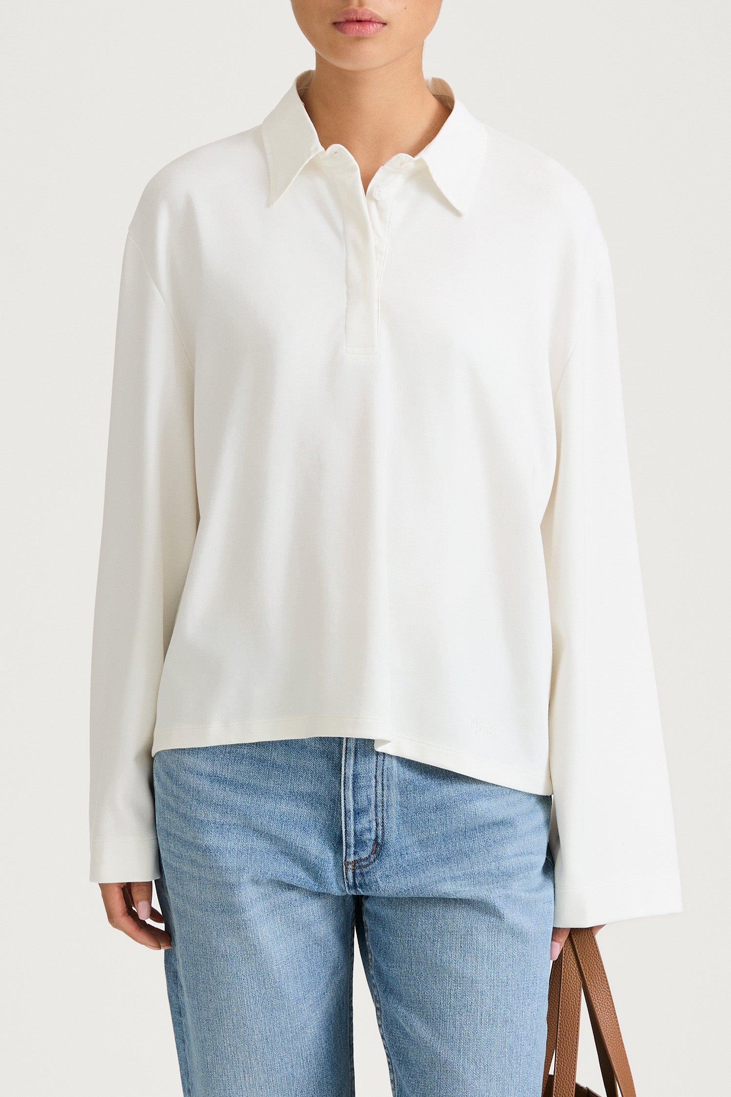 Janelle long sleeve top cream stylein model image front close 