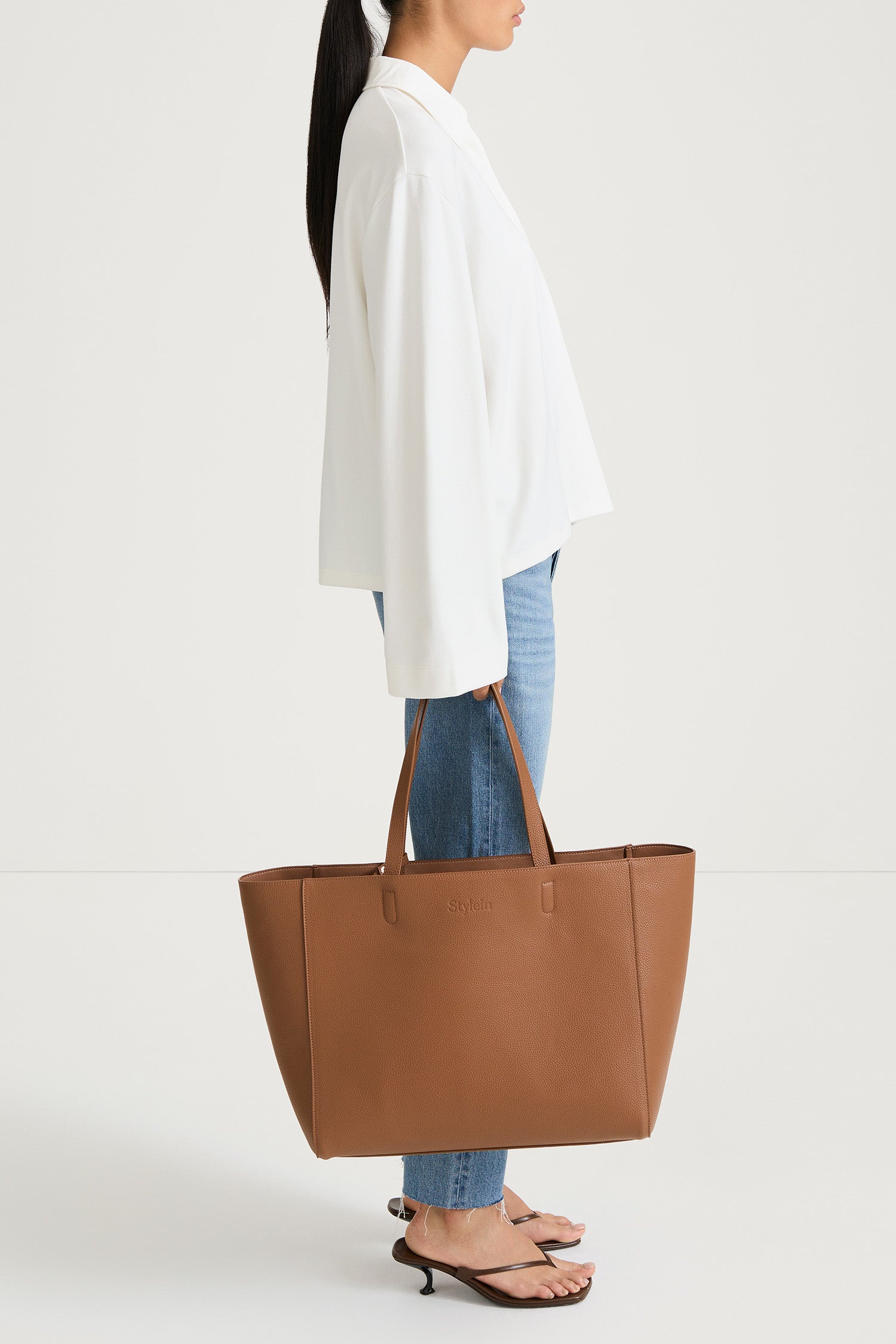 Janelle long sleeve top cream stylein model image side