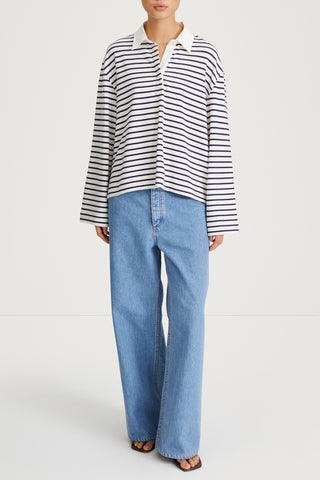 Janelle striped top v-neck collar longsleeve white navy stylein front model image