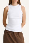 Jase tank top white stylein model image front close