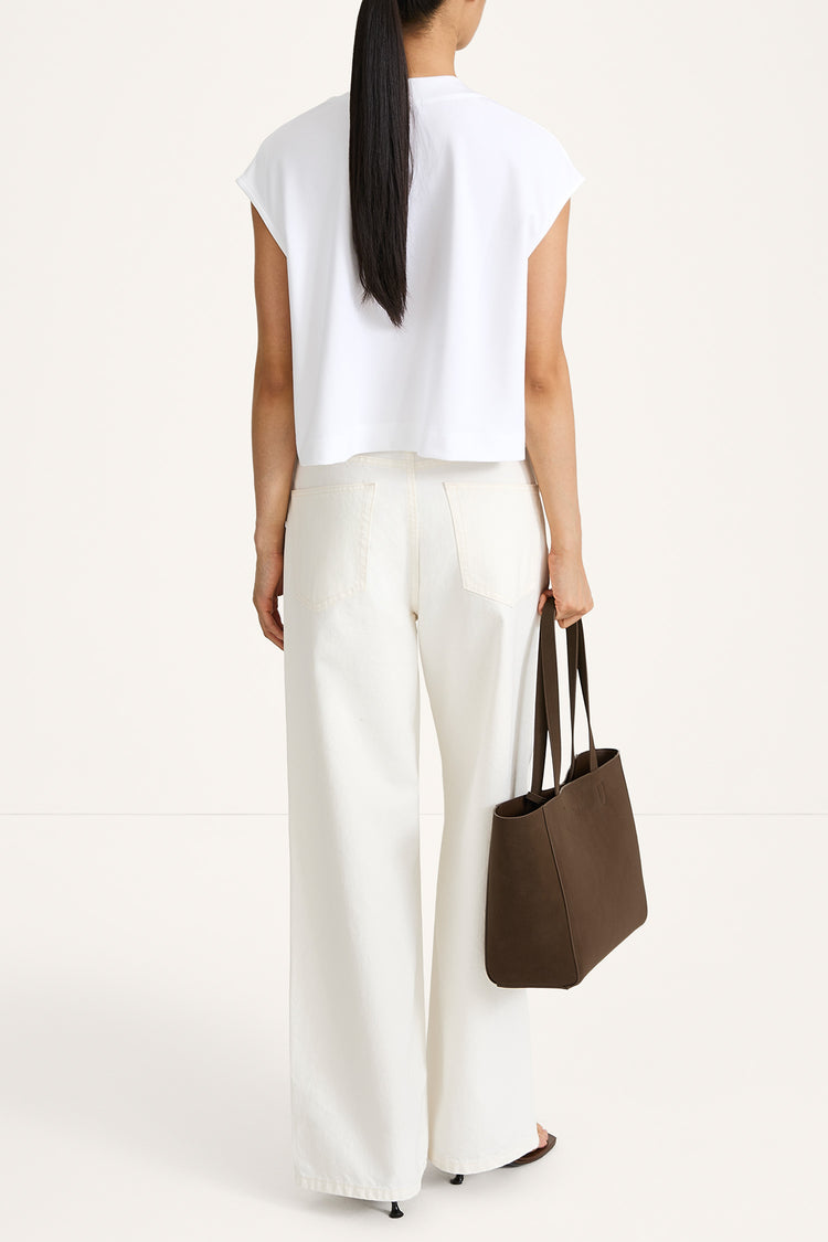 Jenn sleeveless oversized top cream stylein model image back