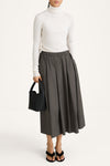 a-lined midi skirt in green stylein model image