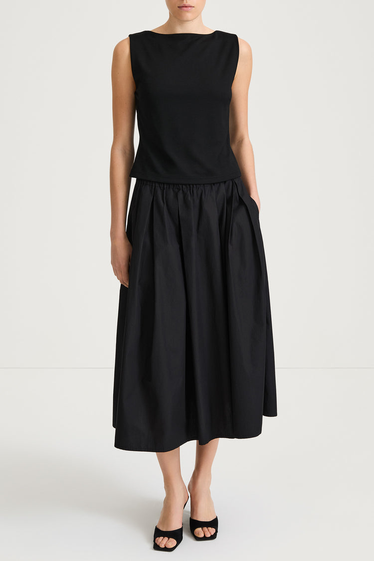 Jorina midi cotton skirt black stylein model image front