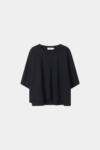 Juniper cropped boxy t-shirt black stylein packshot