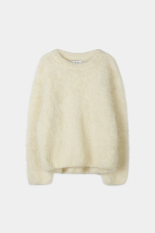Alpaca knitted white sweater oversized stylein packshot