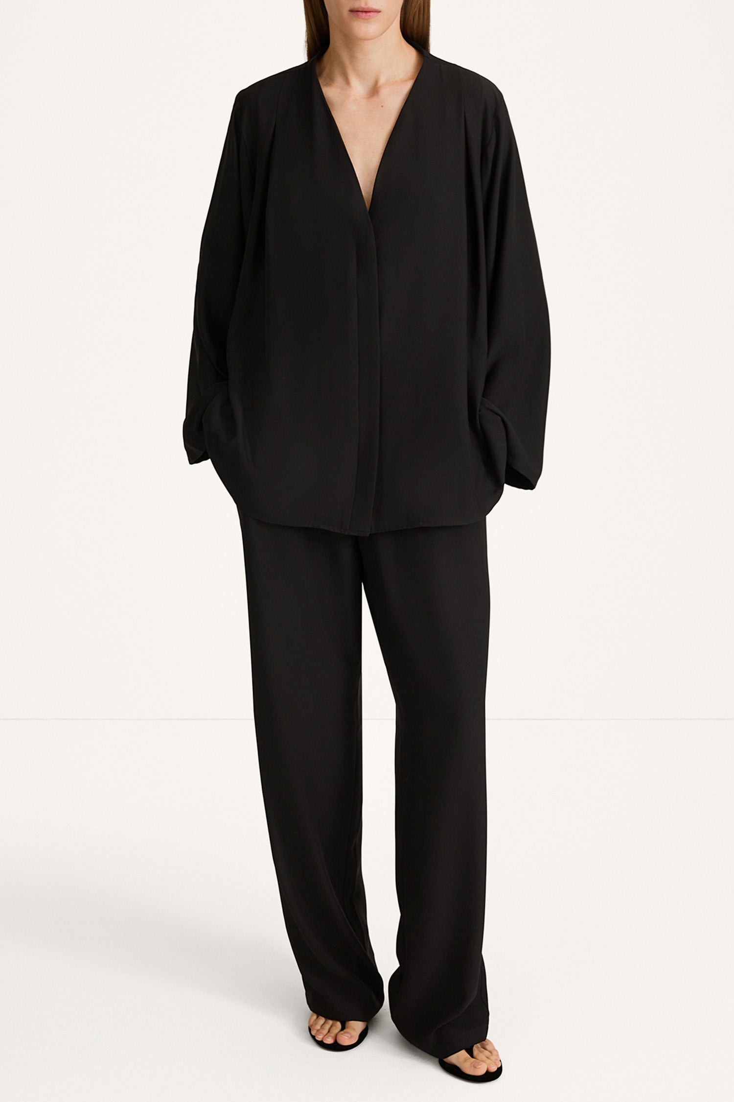 Marby blouse black Stylein model image front