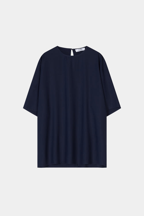 navy t-shirt blouse stylein martano front model image