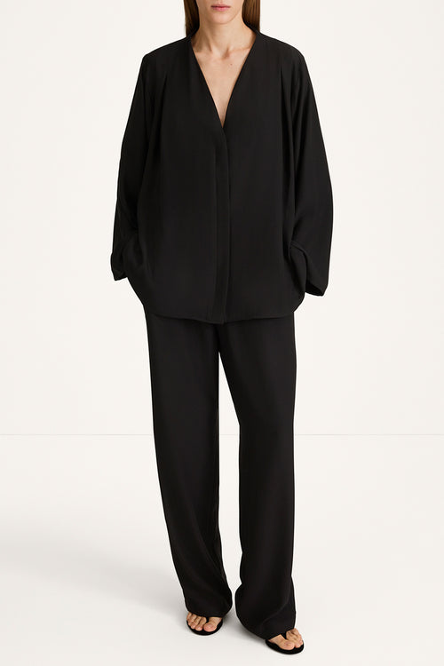 Meike chiffon trousers black stylein model image front