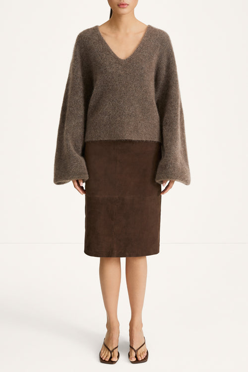 Nemoli v-neck sweater mohair brown stylein model image front