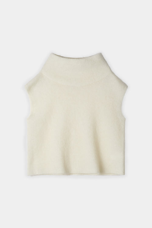 Noelia knitted polo top sleeveless white stylein packshot