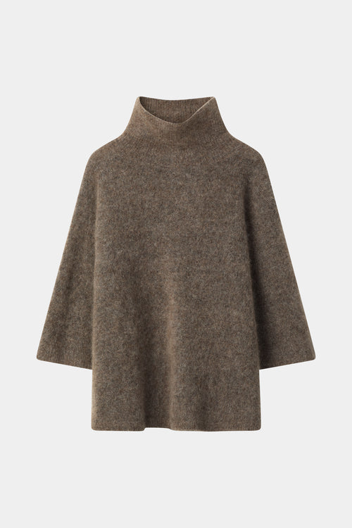 Nyssa knitted short sleeve polo sweater brown stylein model image front