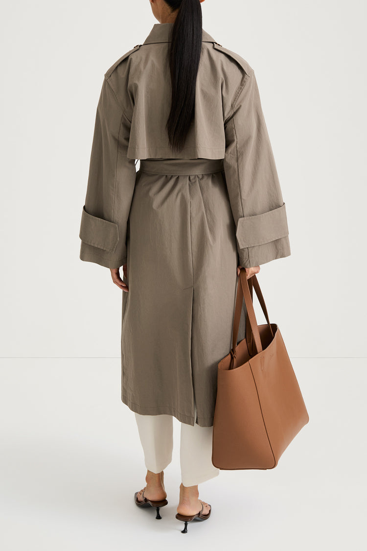 Siena trenchcoat belted ankle length double breasted mud stylein back model image