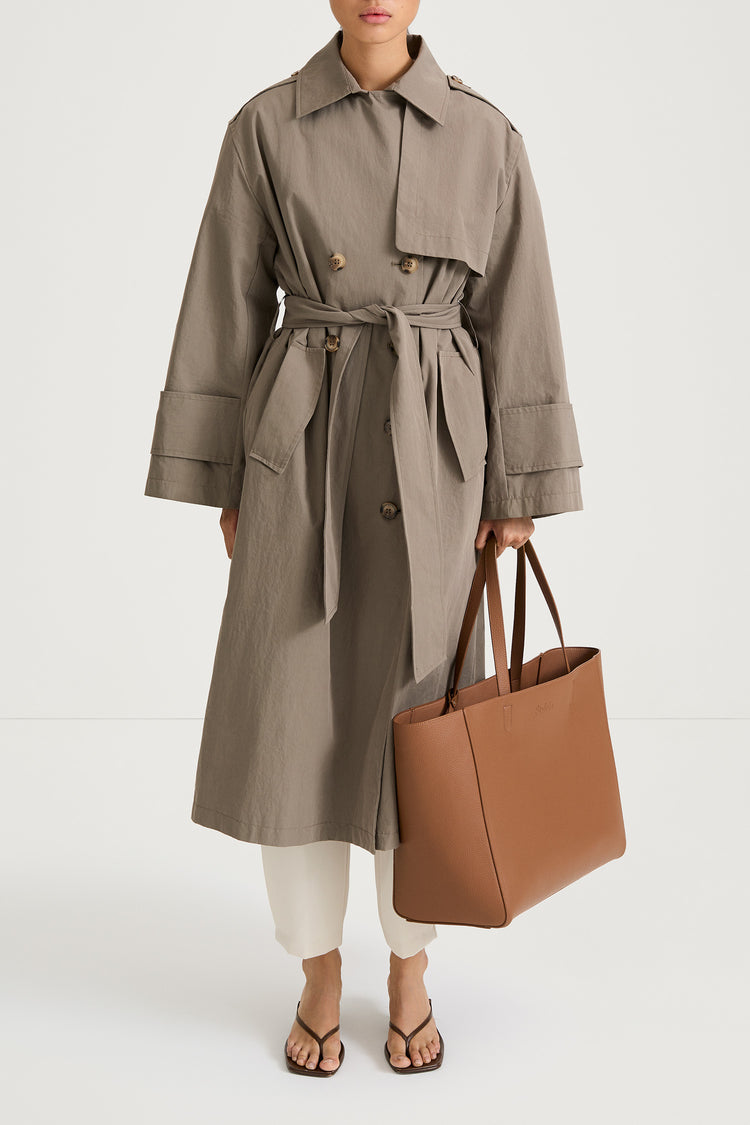 Siena trenchcoat belted ankle length double breasted mud stylein front image