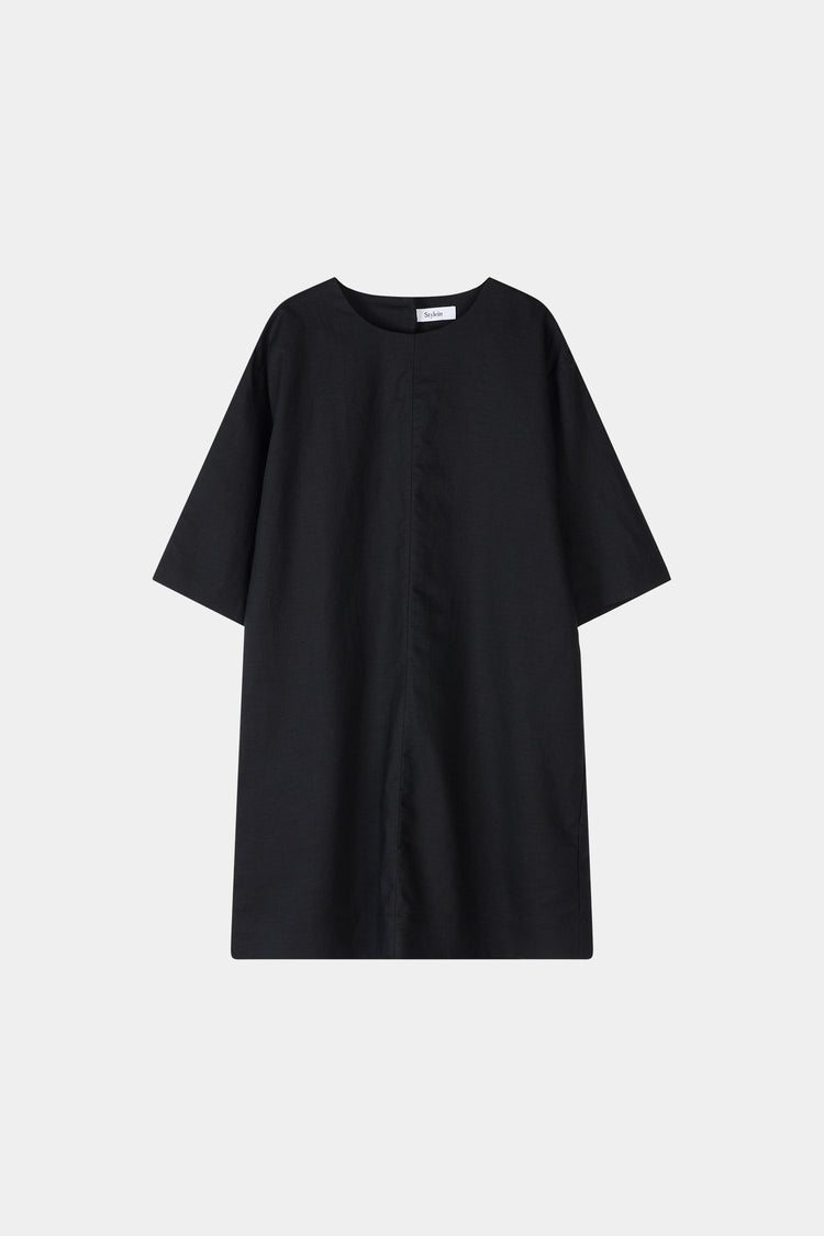 Sini dress black stylein packshot