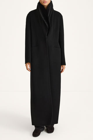 Tera-long-coat-black-stylein-front