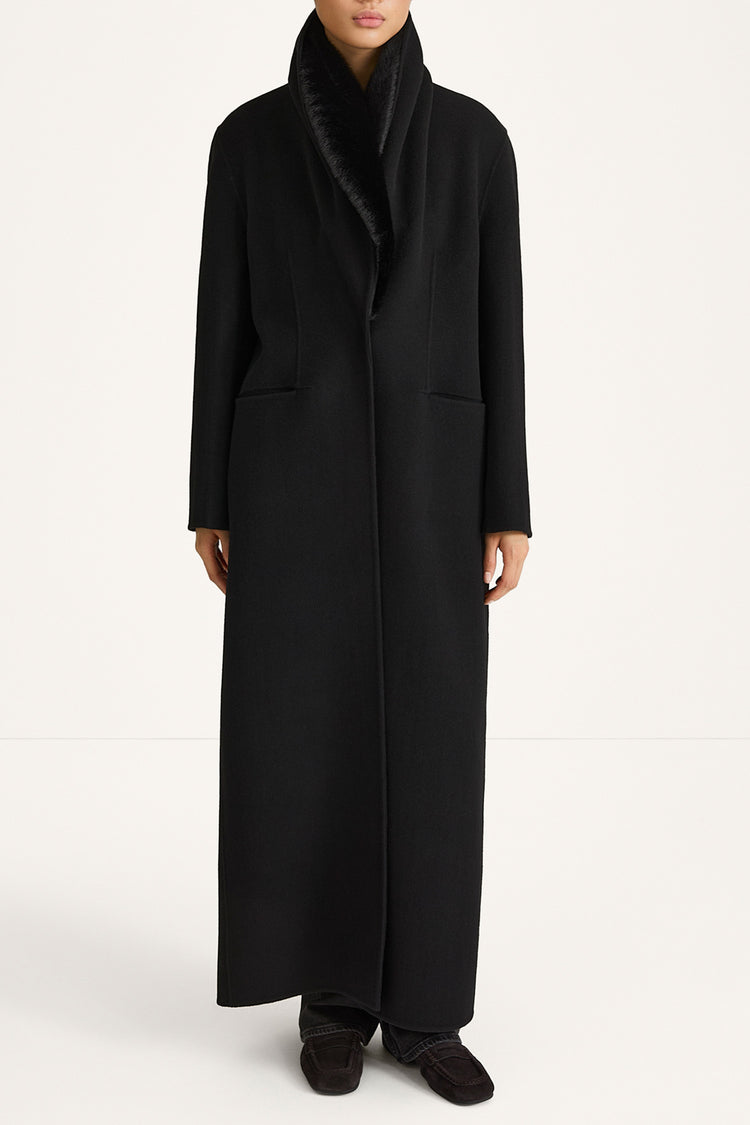 long black wool coat stylein tera model image