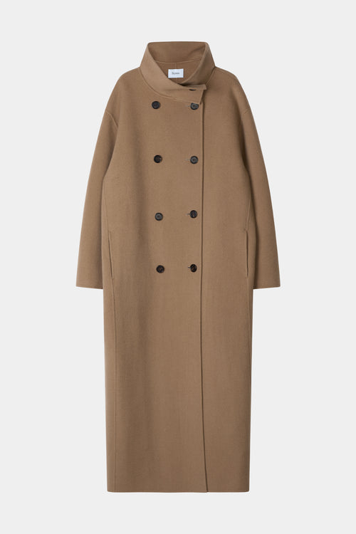Tovino wool long coat taupe stylein model image front