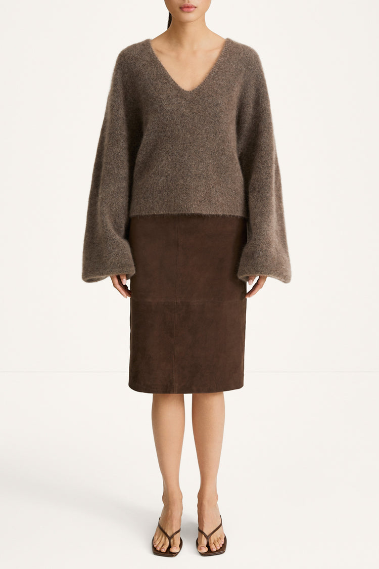 Valeria suede skirt pebble brown stylein model image front