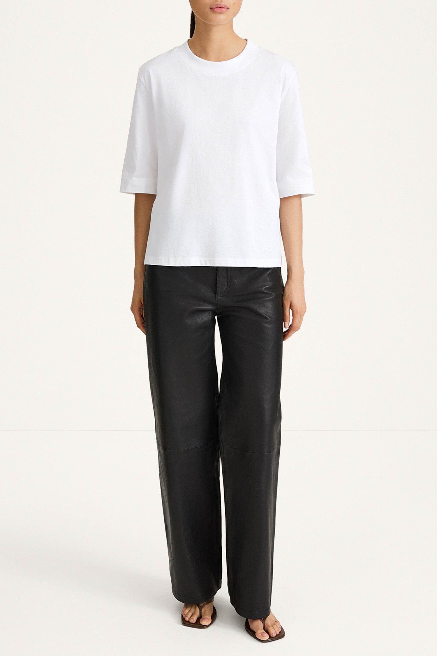 Black oversized leather trousers Stylein Victoria