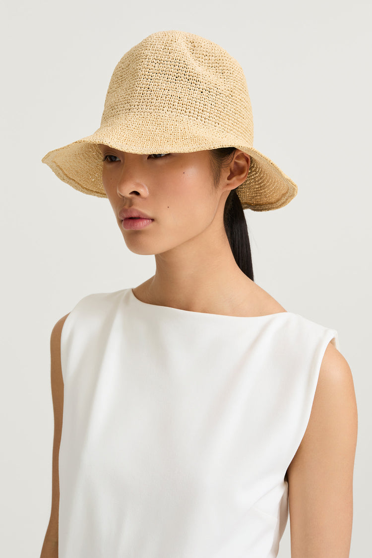 Yuri crocheted bucket hat stylein model image close