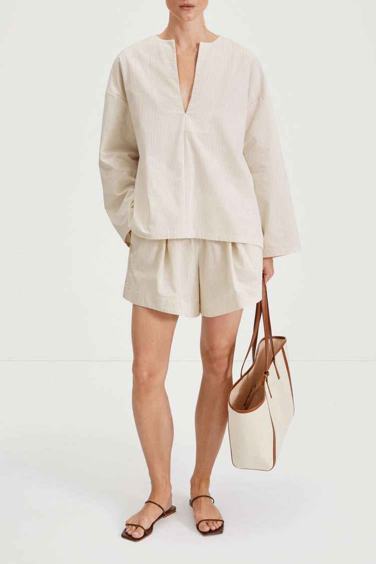 Mojo shorts flared seersucker beige stripe stylein front image
