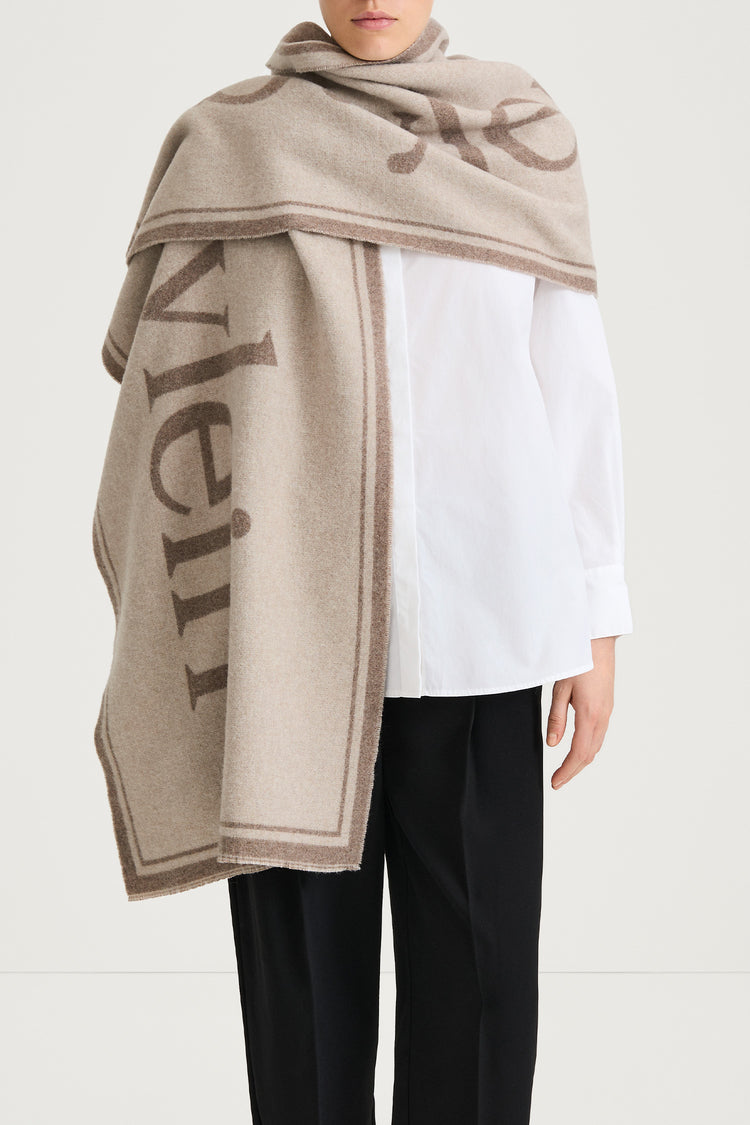 beige wide logo scarf thalia stylein front