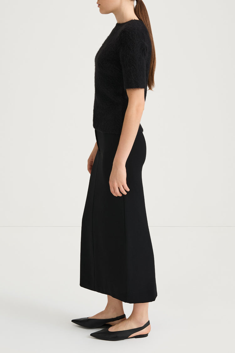 black alpacka top stylein loha side