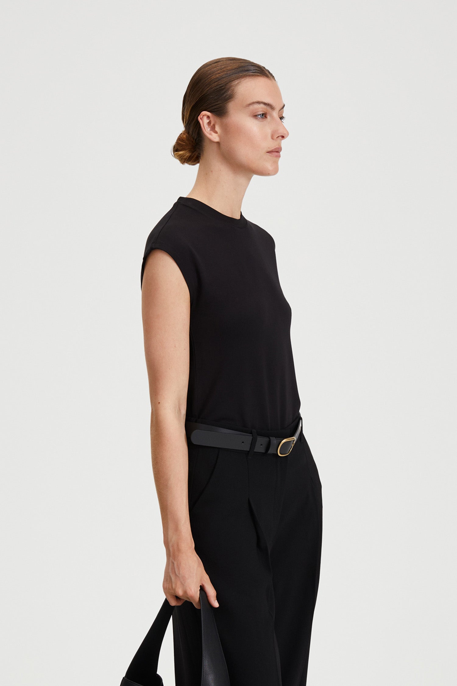 Venosa buckle belt black leather stylein  side image 