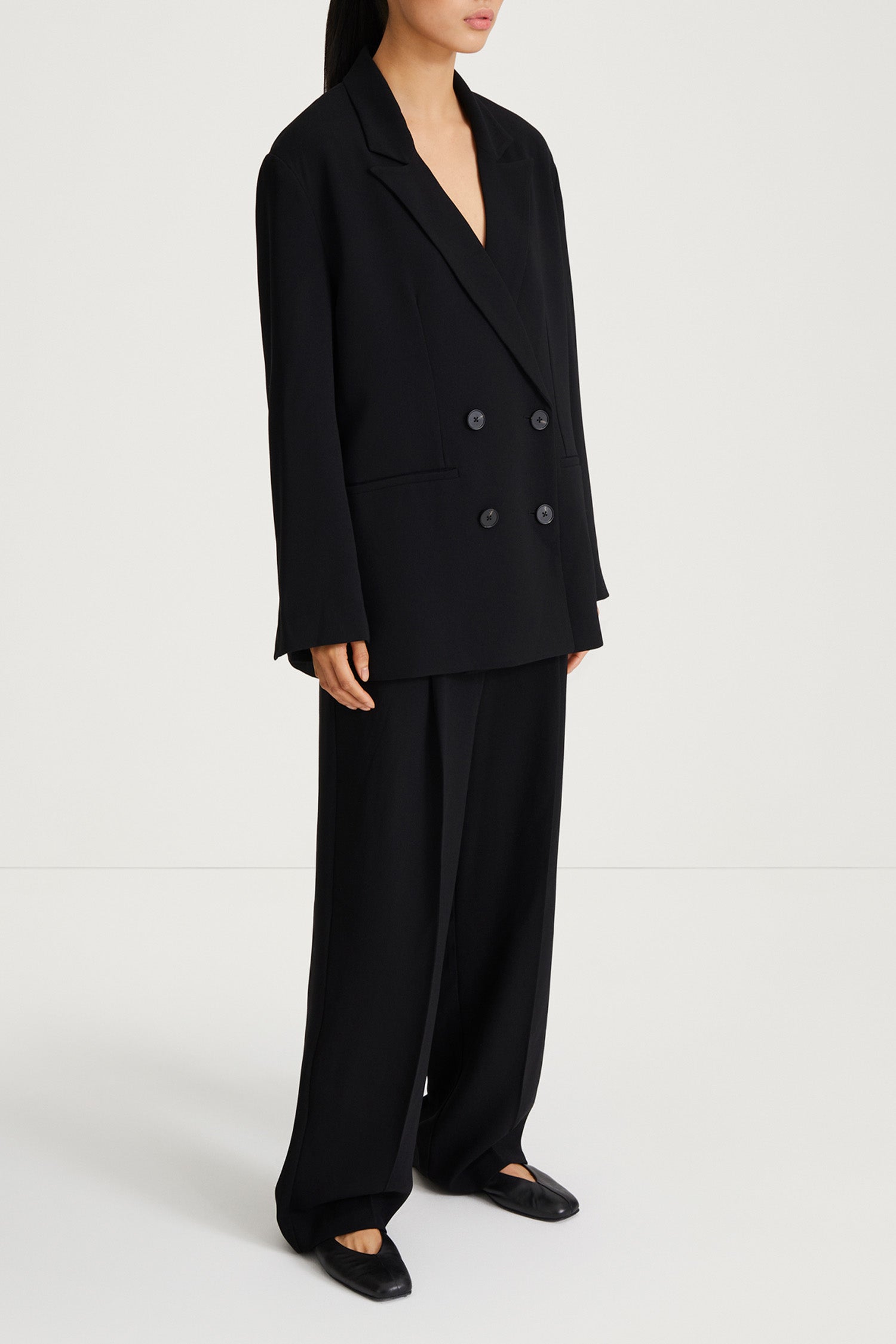 black blazer breena stylein model image side