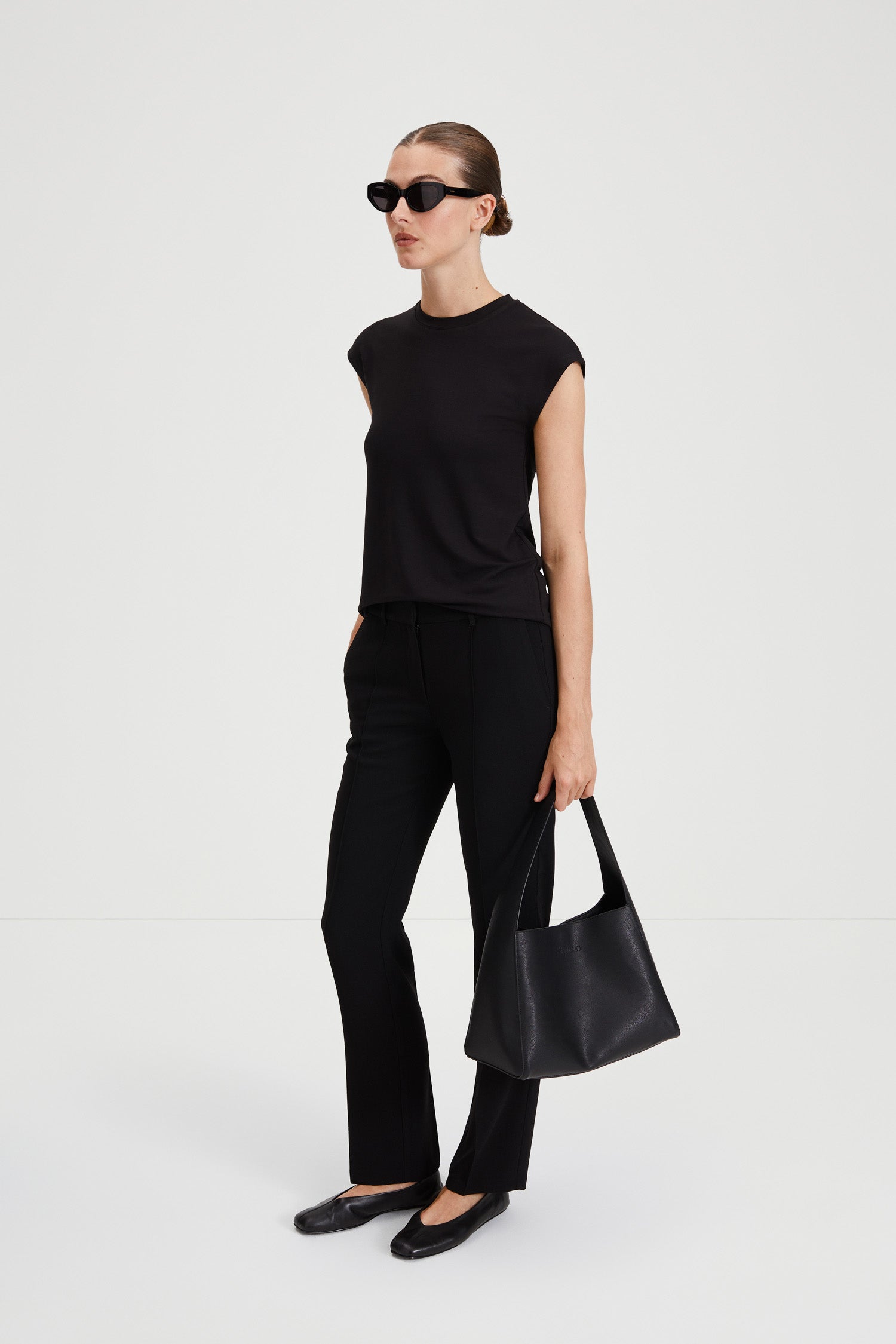 Ben long trousers suit black stylein side image
