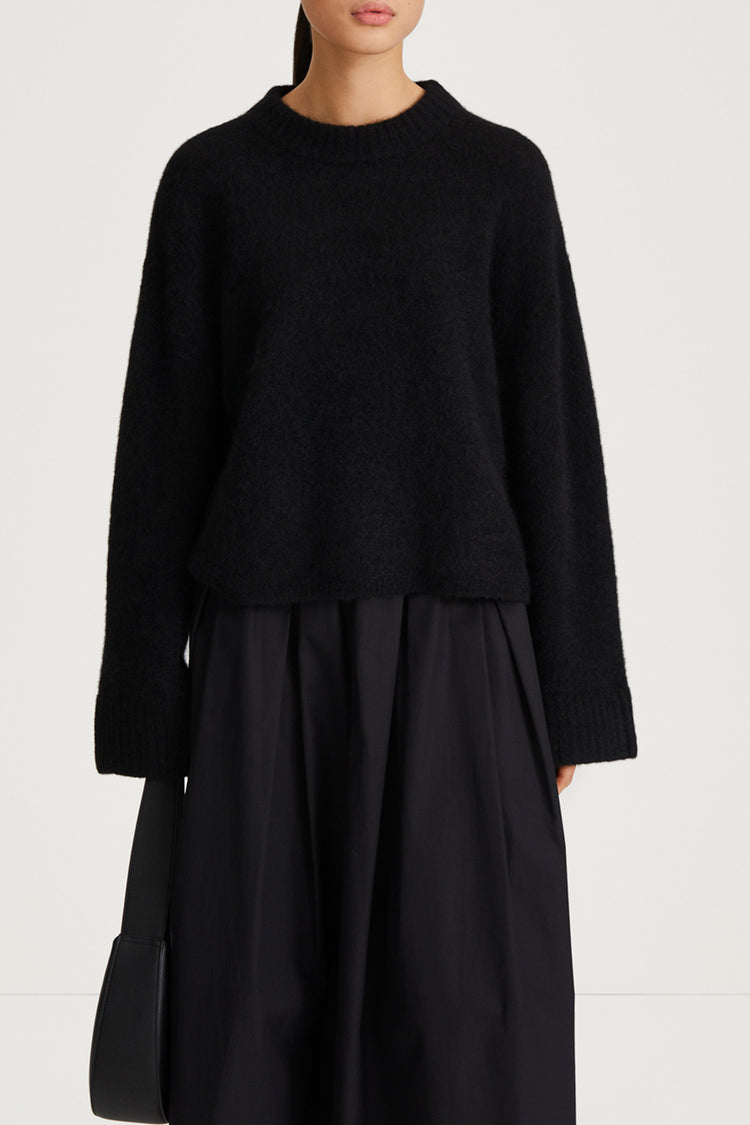 black knitted mohair sweater stylein niclas detail