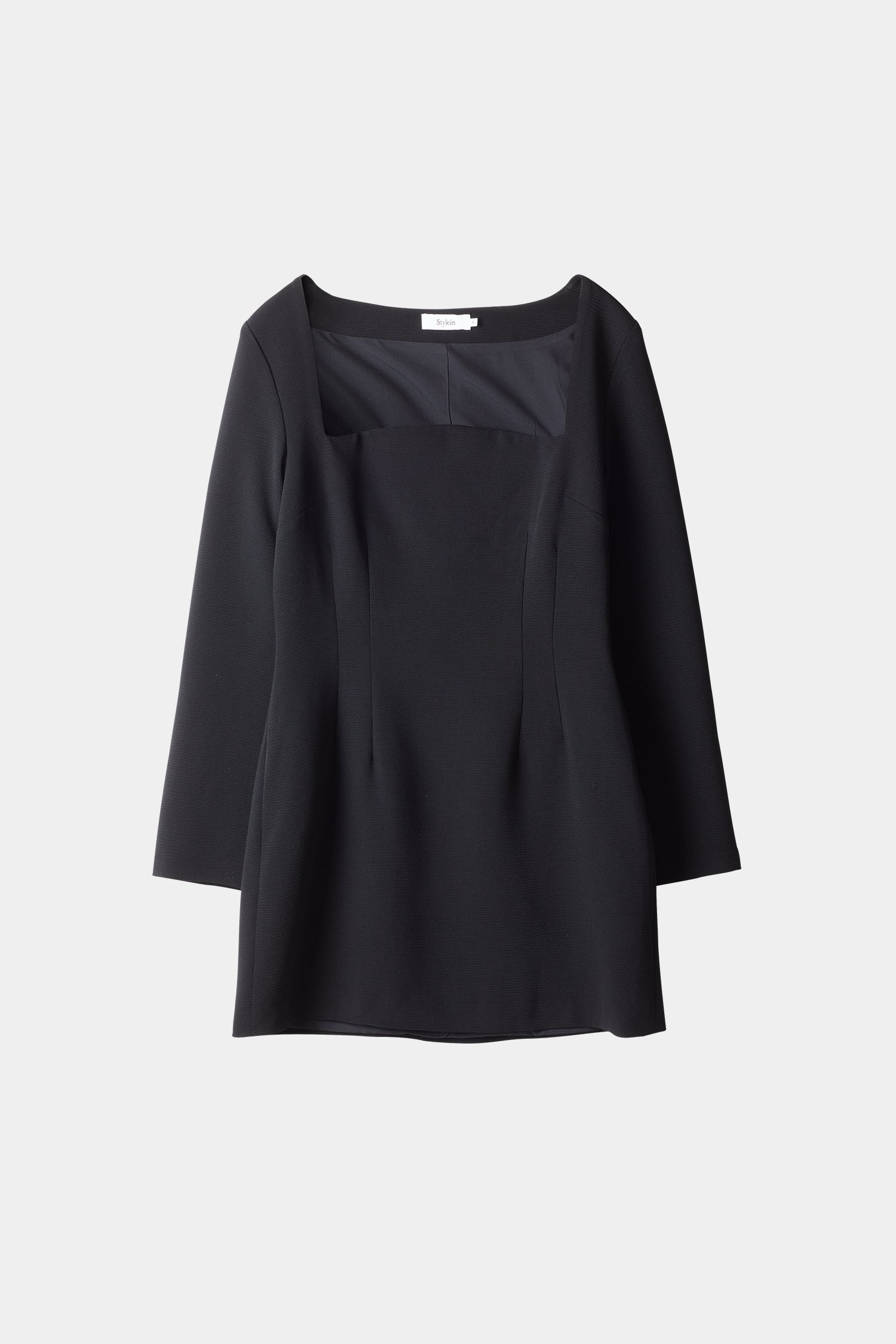Brenda dress short crepe arched neckline long sleeved cinched waist black stylein packshot