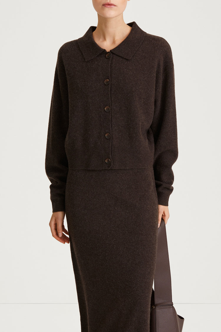 brown cardigan tennis collar stylein halina close up