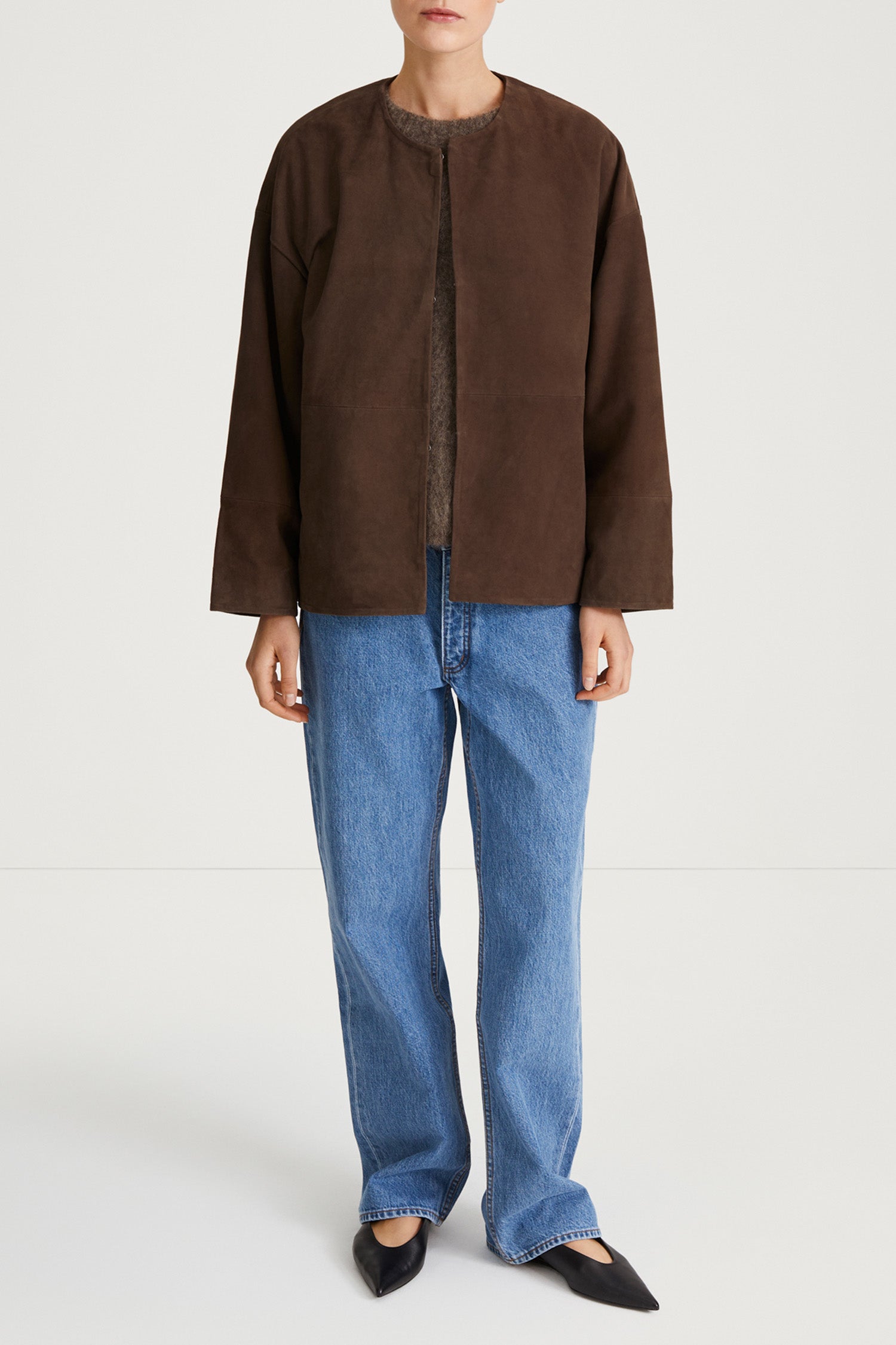 brown suede jacket stylein vana front