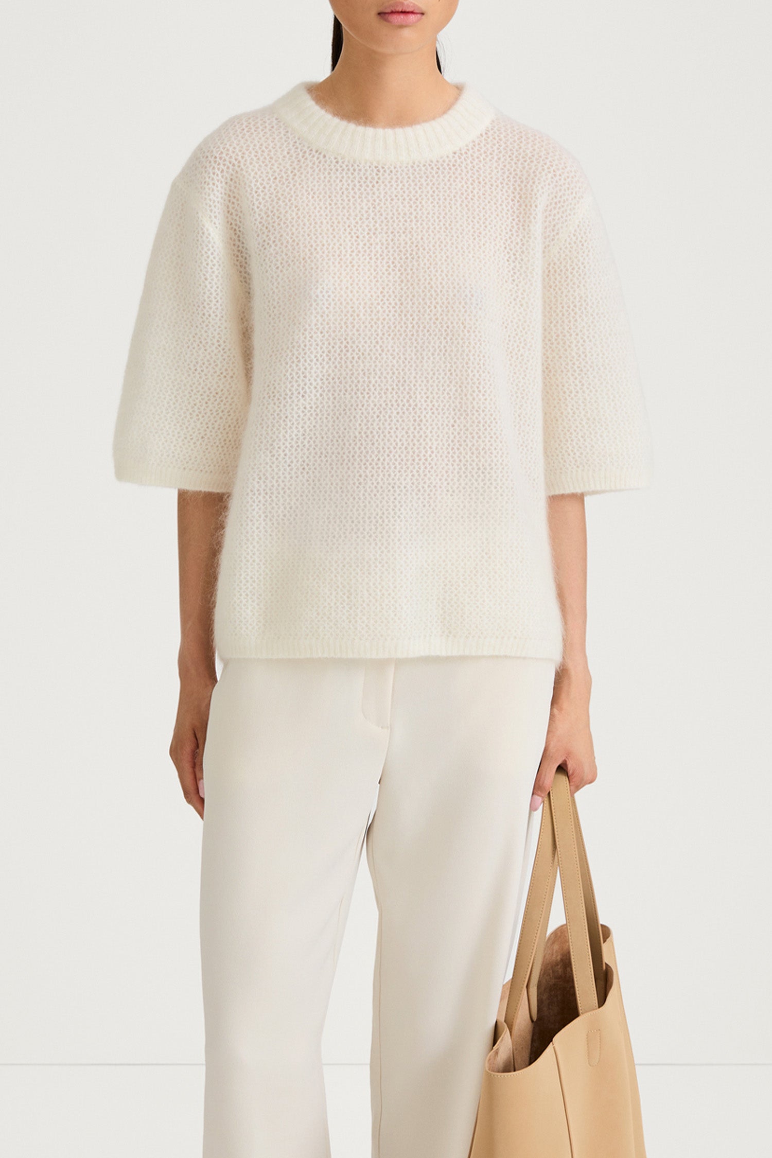 Cream knitted transparent sweater short sleeve stylein nia front close up model image