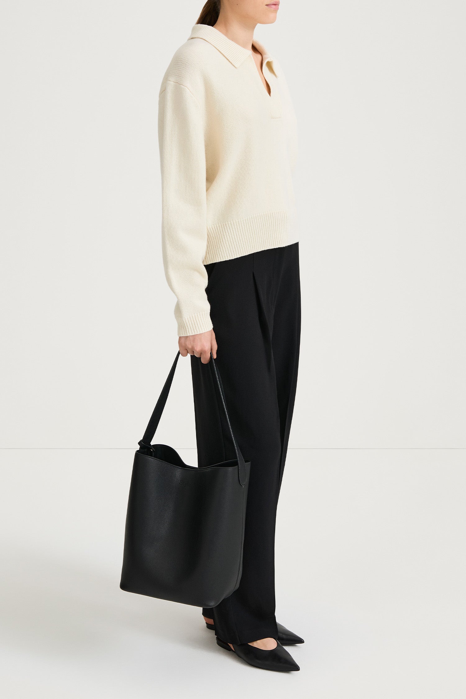 cream v-neck collar sweater stylein harmony side