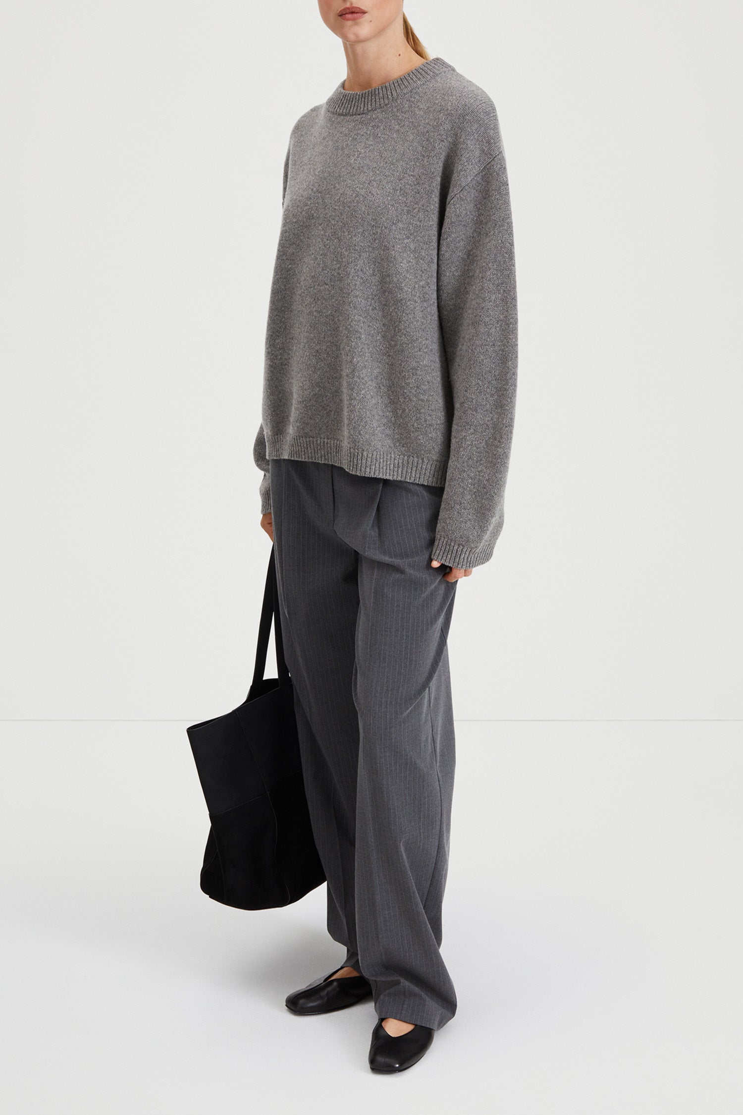 grey knitted sweater stylein harlow 