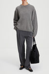 grey knitted sweater stylein harlow model image
