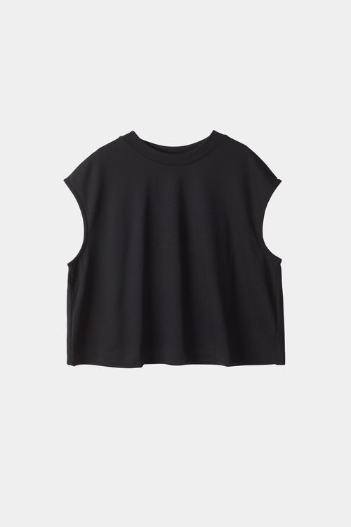 Jenn top black sleeveless cropped cotton top model image front