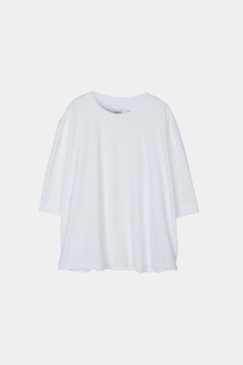 Joyce t-shirt oversized boxy white stylein model image front