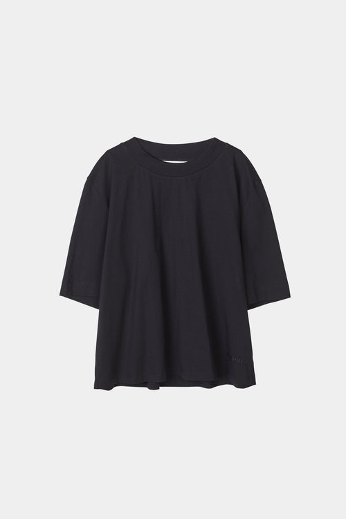 Joyce t-shirt oversized boxy black stylein model image front