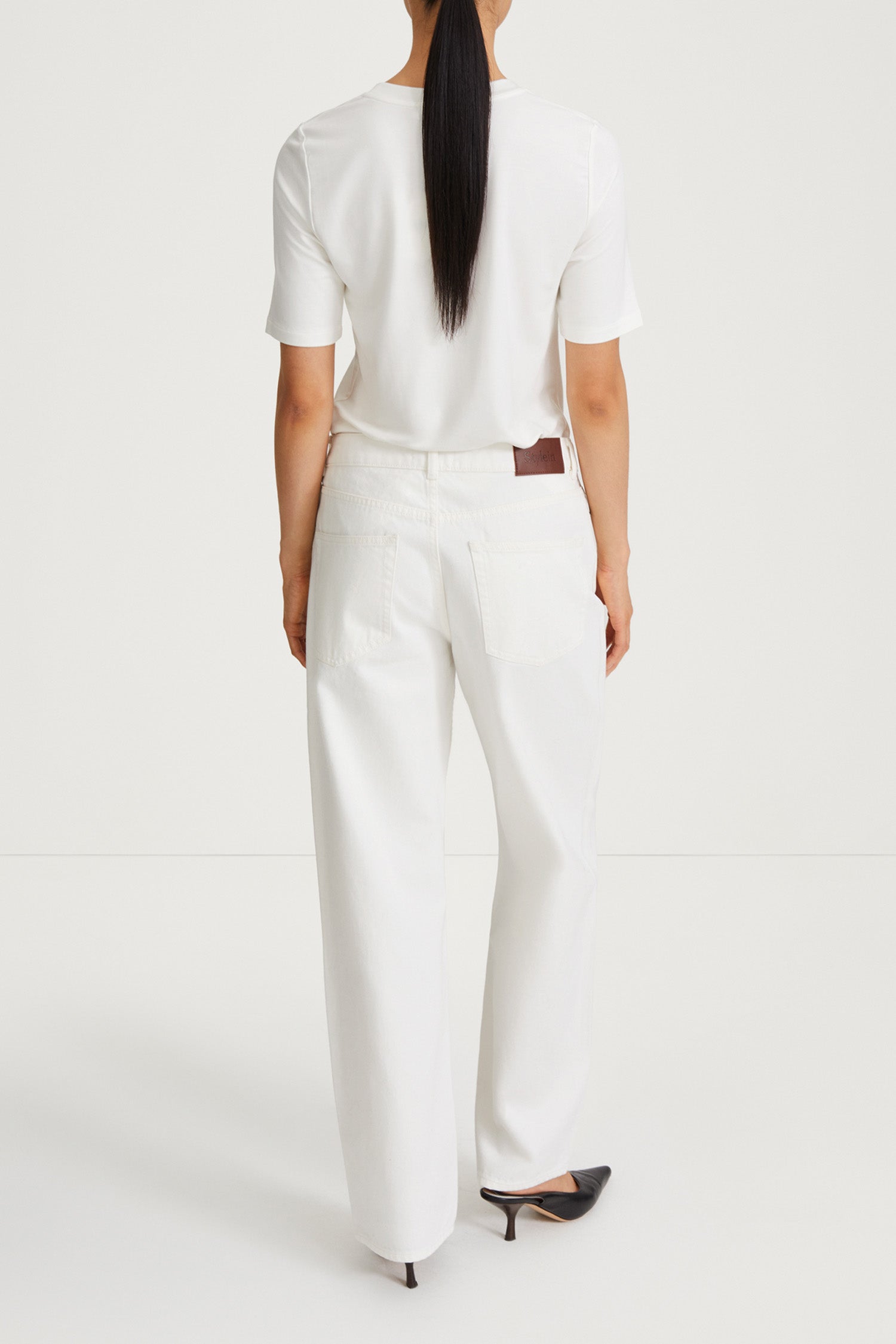 Kim denim loose fit mid waist voluminous overzised white stylein back image
