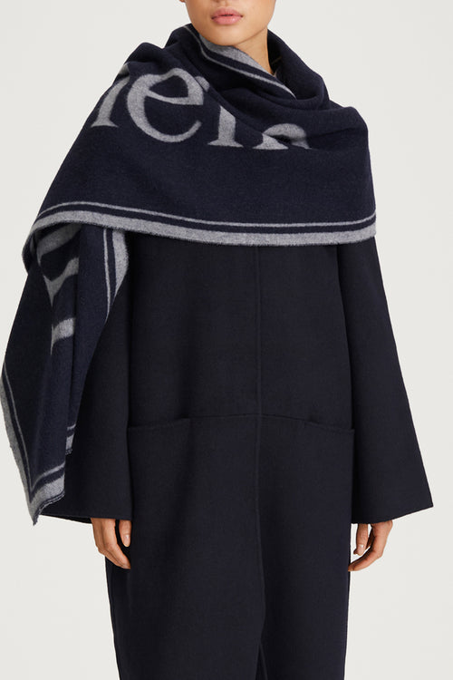 navy/grey wool scarf stylein thalia model image