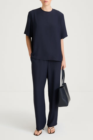 navy t-shirt blouse stylein martano front model image
